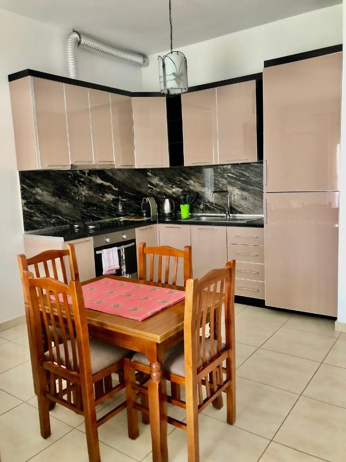 Vlorë Appartamento Con Vista Mare מראה חיצוני תמונה