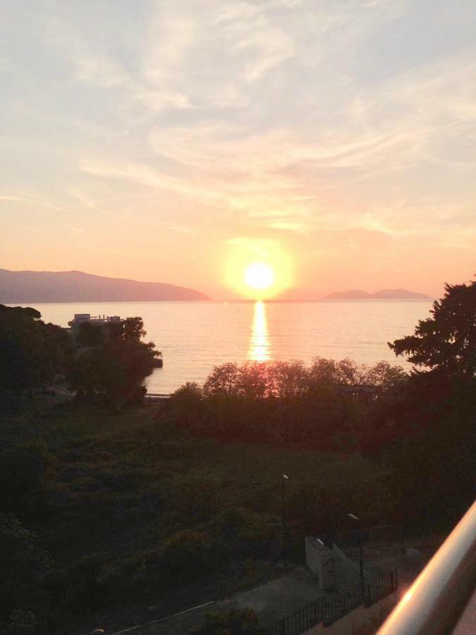 Vlorë Appartamento Con Vista Mare מראה חיצוני תמונה